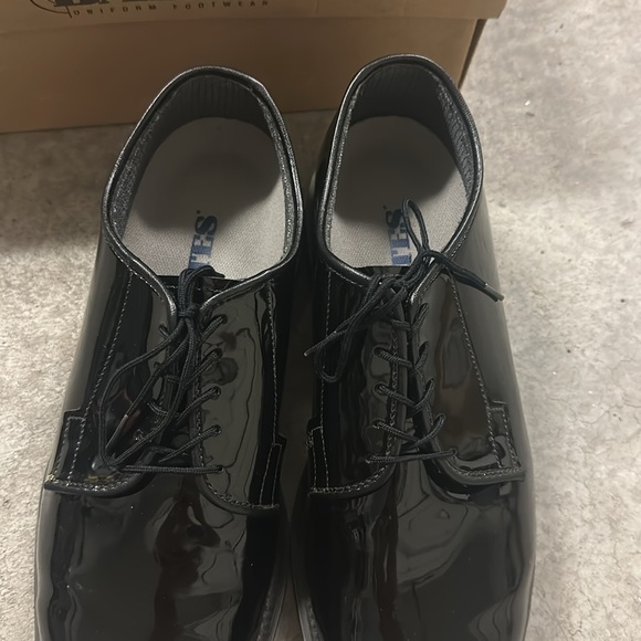 EUC Bates Uniform Men\'s Black Dress Shoes High Shine Size 9 Like New with Box main image 5